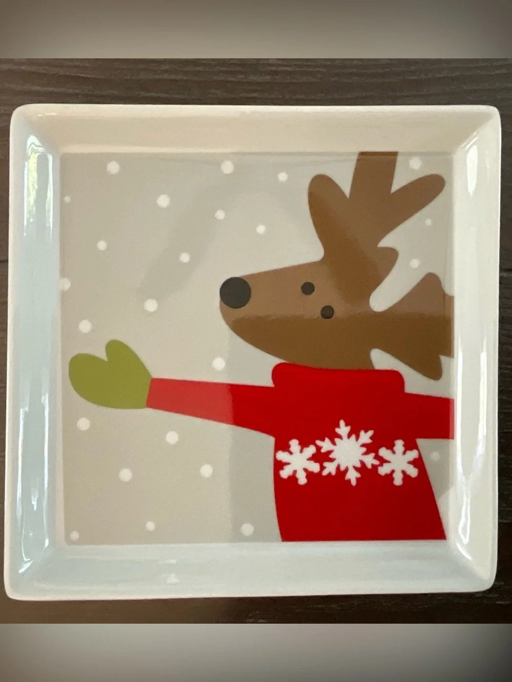 Crate&Barrel Reindeer w/ Sweater Tid Bit Plates - Set of 6